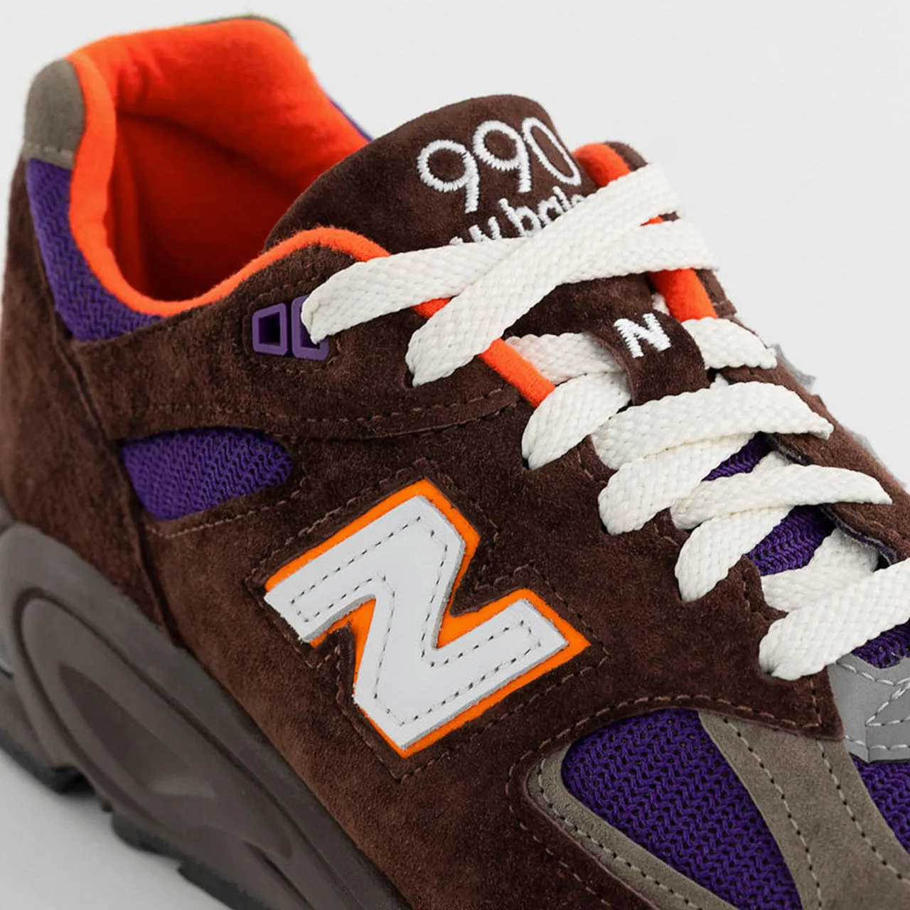 990v2