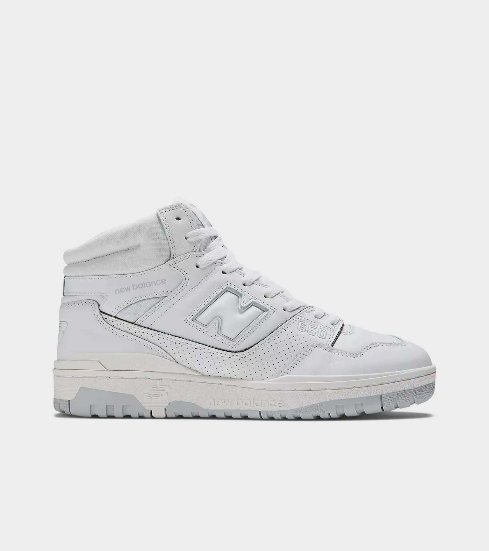 BB650RWW White