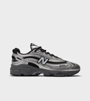 M1000EGR Silver Metallic/Black