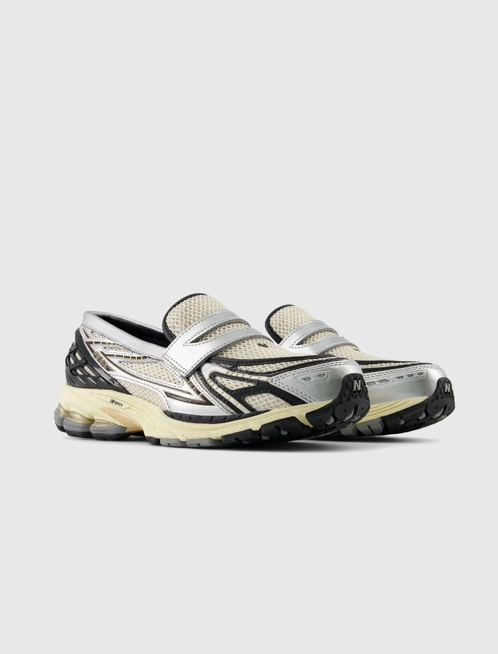 NEW BALANCE 1906L SILVER