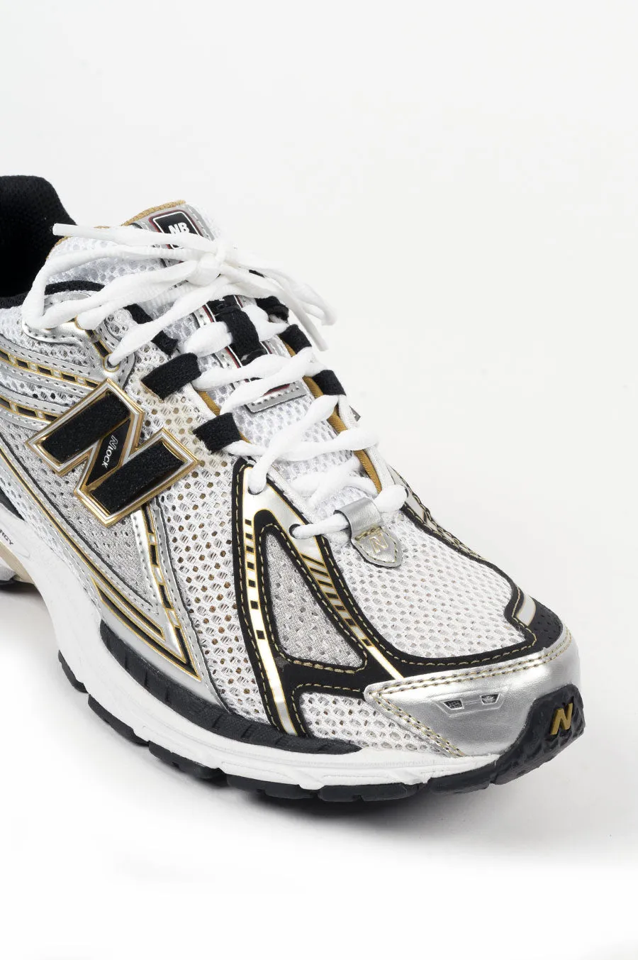 NEW BALANCE 1906R WHITE GOLD