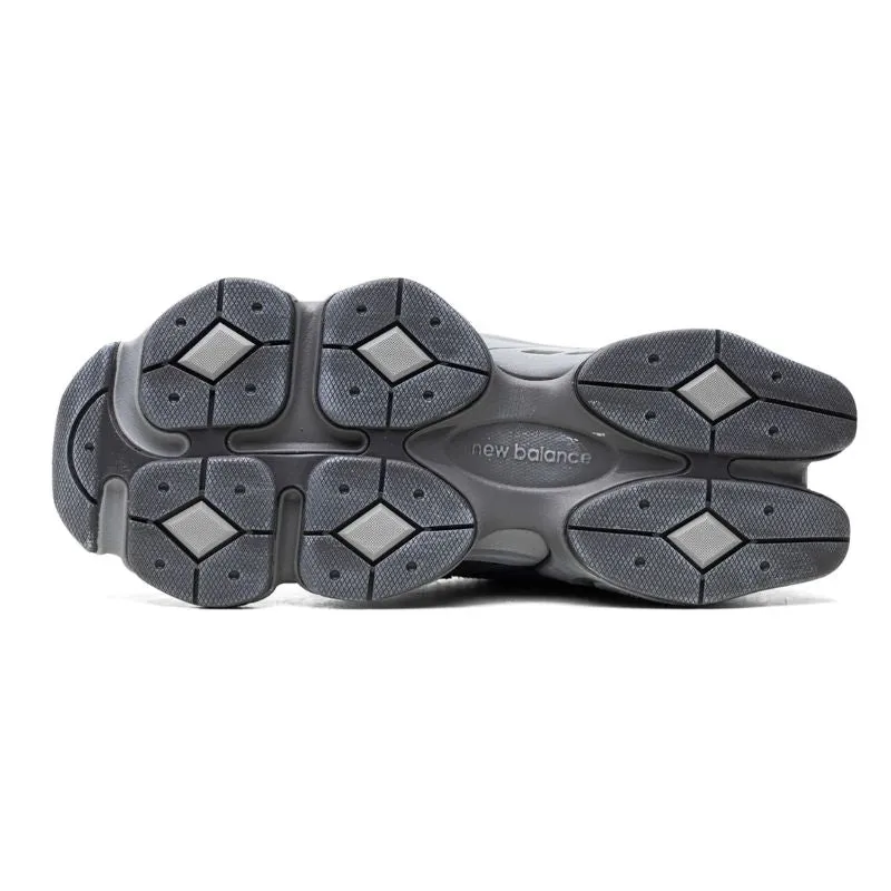 New Balance 9060 Magnet