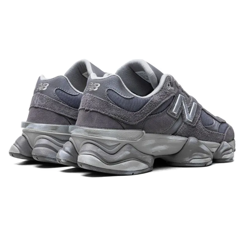 New Balance 9060 Magnet