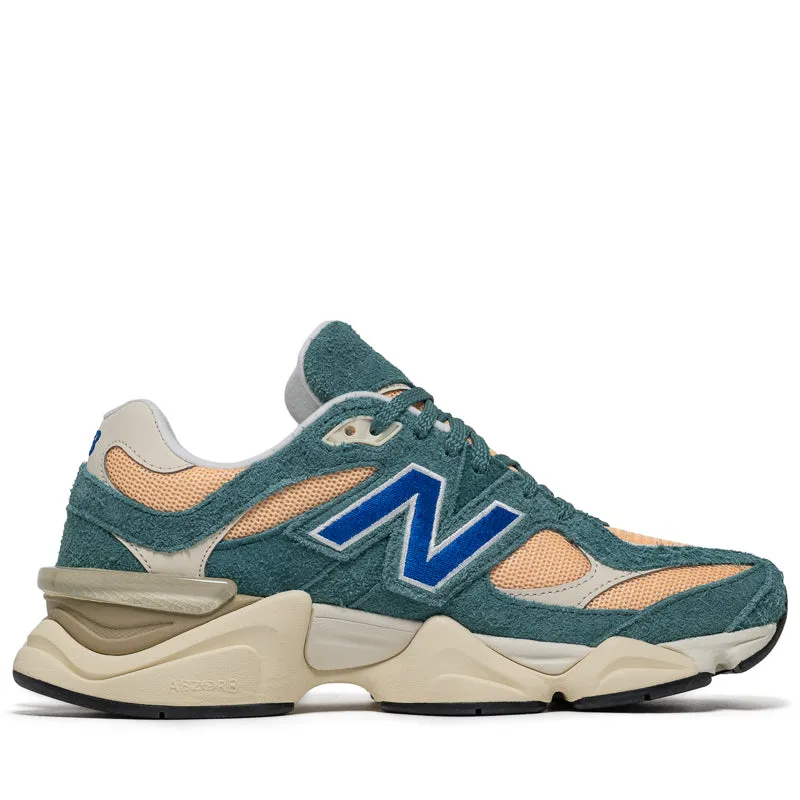 New Balance 9060 - New Spruce/Peach Blossom