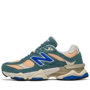 New Balance 9060 - New Spruce/Peach Blossom