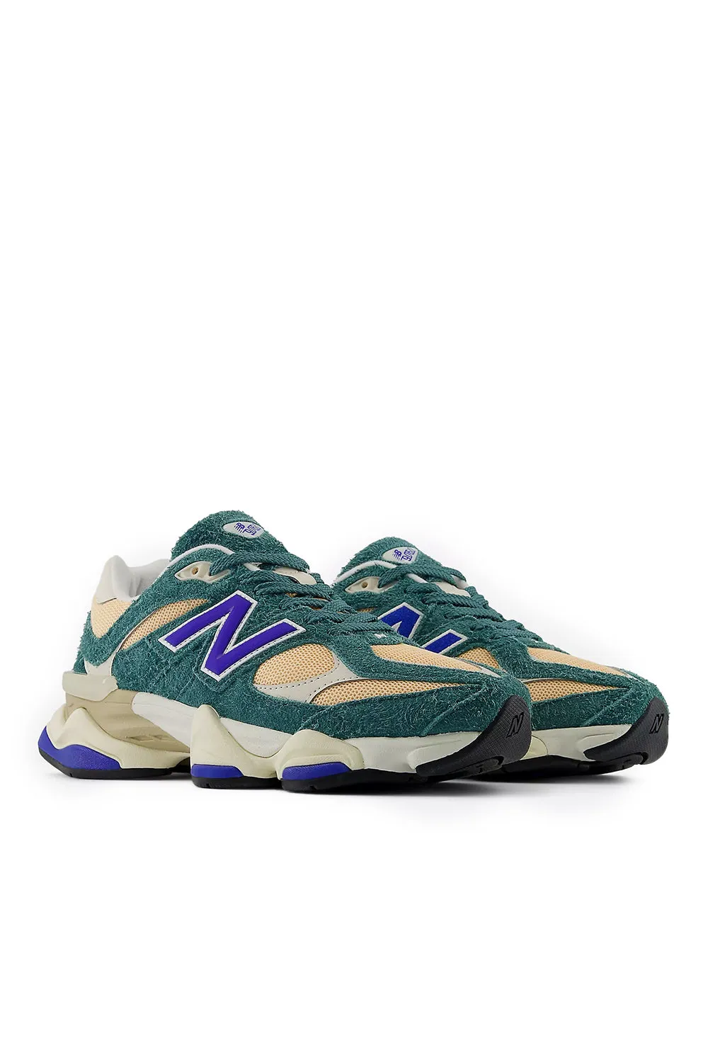 New Balance 9060 'Spruce/Peach'