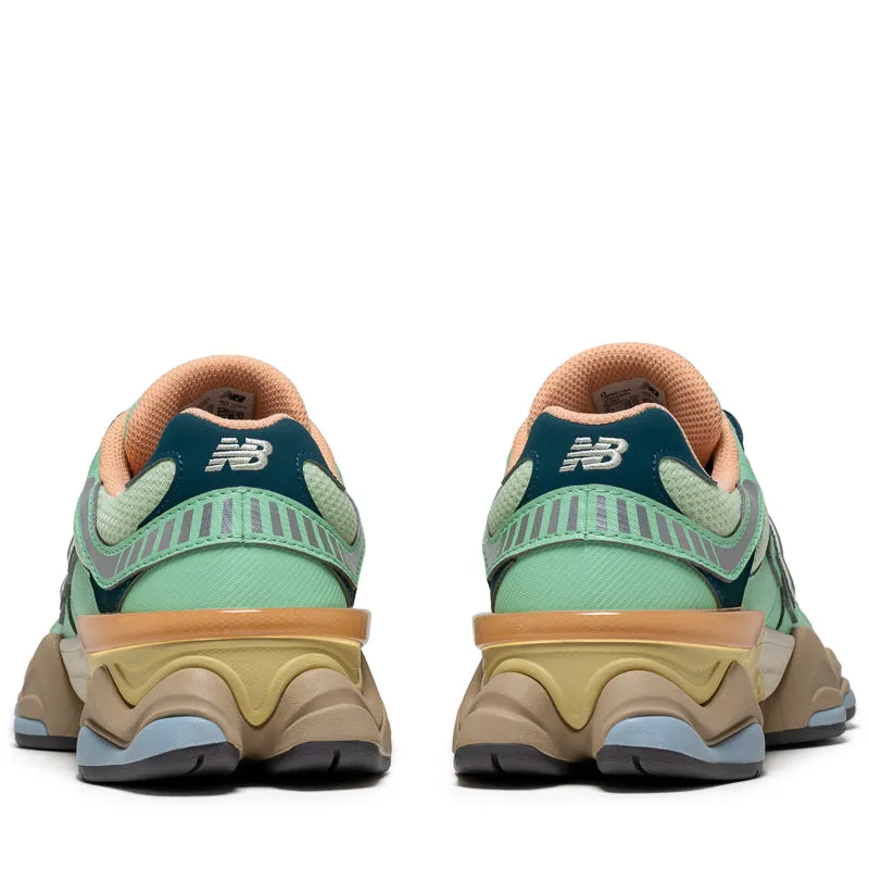 New Balance 9060 - Sweetgrass/Deep Ocean