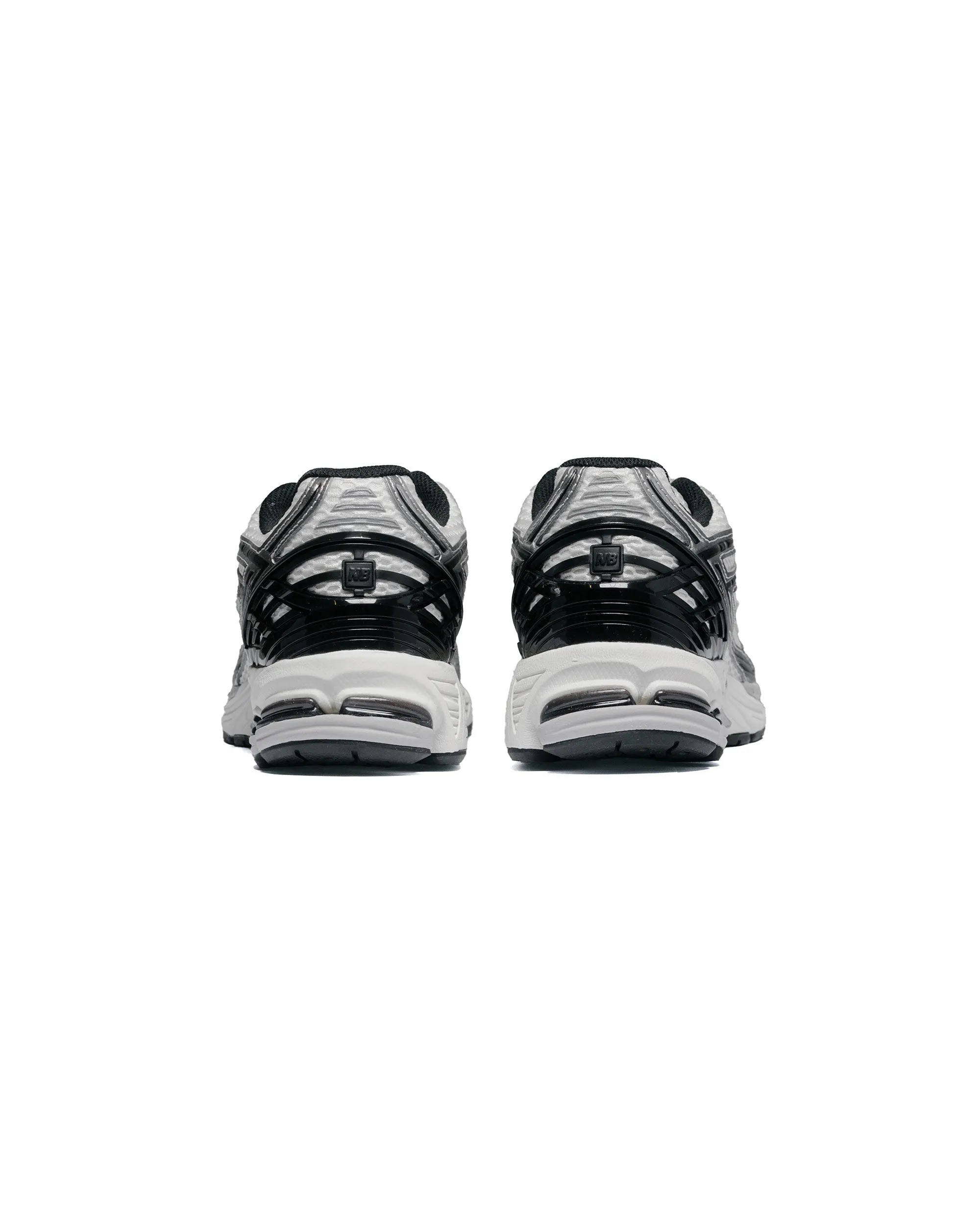 New Balance M1906RER Silver Metallic/Black/Sea Salt
