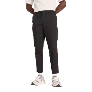 New Balance Men Athletics Standard Tapered Pant 28 Black MP43553-BLK