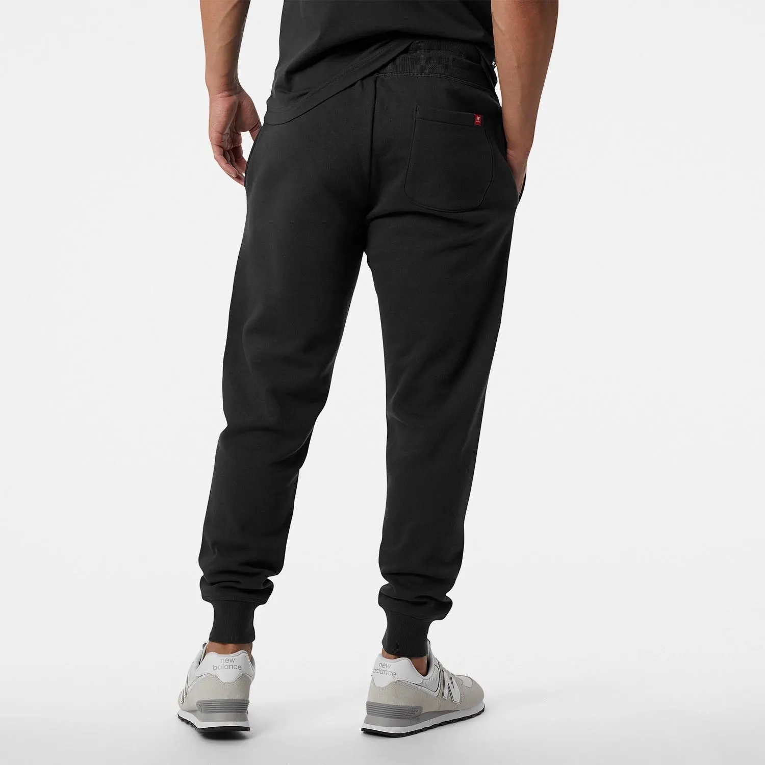 New Balance Men Essentials Metallic Sweatpant Black MP13590-BLK