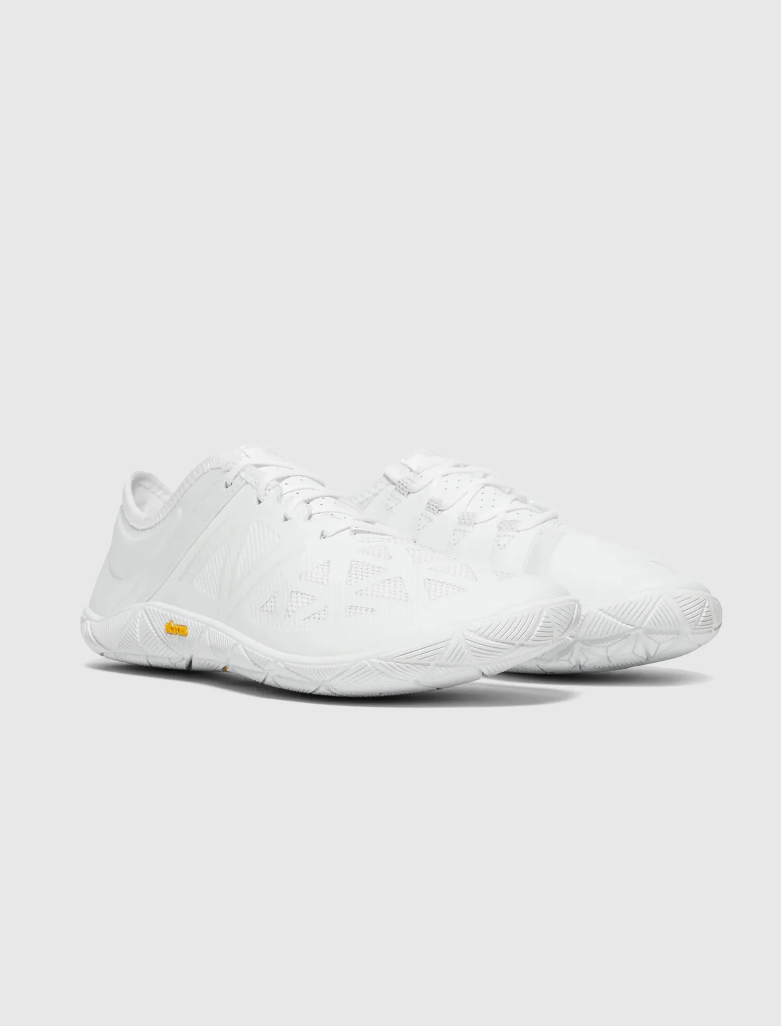 NEW BALANCE MINIMUS UX200 SNEAKERS