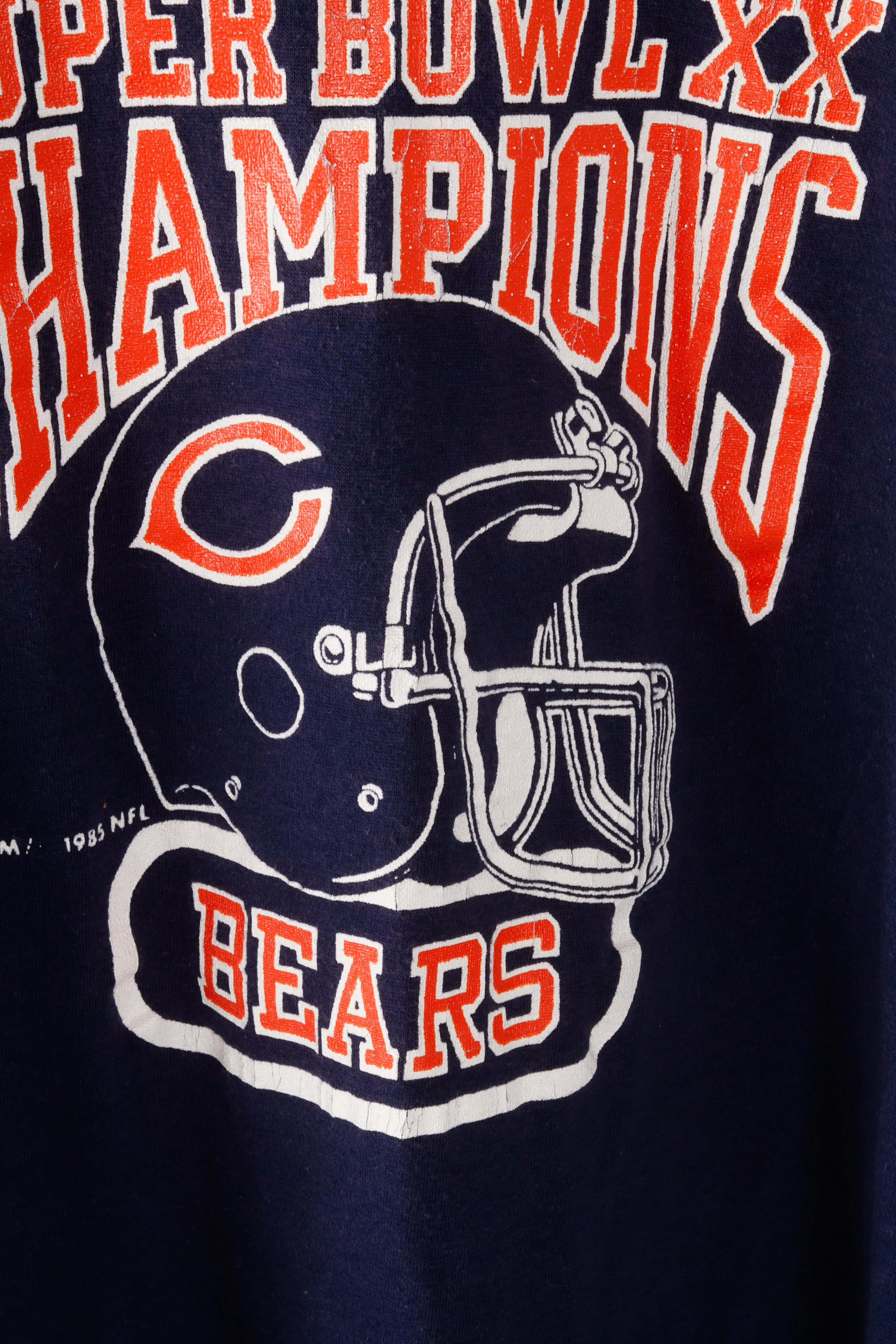 Vintage 1986 Chicago Bears 'Super Bowl XX Champions Helmet Logo' T-Shirt Blue